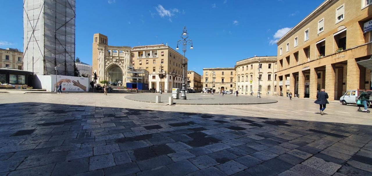 Central House Lecce Eksteriør bilde